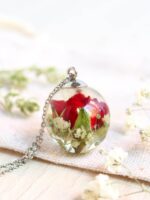 Dried Rose Flower Necklace in Resin – Floral Jewelry for Mom