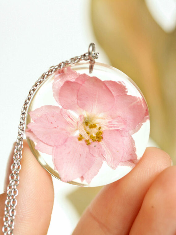 August Birth Flower Necklace - Pressed Gladiolus Jewelry in Resin