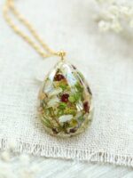 Bridal Bouquet Preservation Necklace – Custom Teardrop Pendant with Your Pressed Flowers