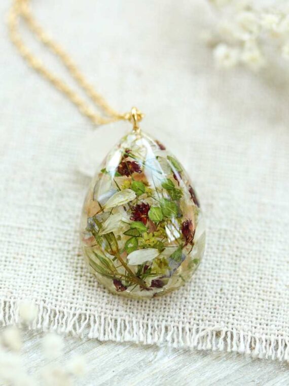 Bridal Bouquet Preservation Necklace – Custom Teardrop Pendant with Your Pressed Flowers