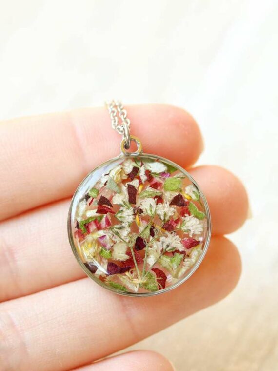 Memorial Flowers Necklace – Preserved Flower Keepsake to Honor a Loved One