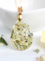 Custom Wedding Bouquet Preservation Necklace – Handmade Keepsake with Real Flowe