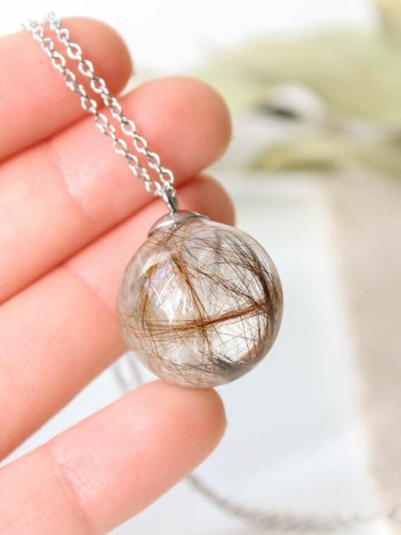 Hair Necklace – Personalized Pet Memorial in Crystal Resin