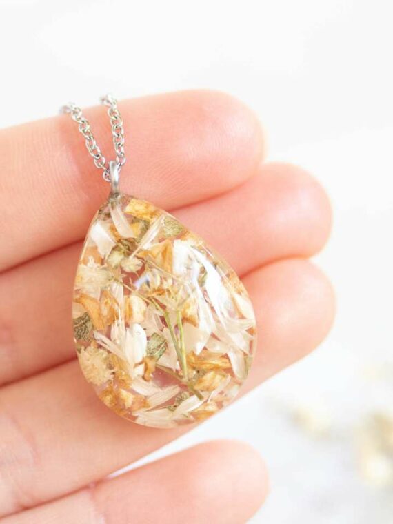 Wedding Flower Preservation Necklace – Custom Jewelry Made with Your Real Bouquet Flowers
