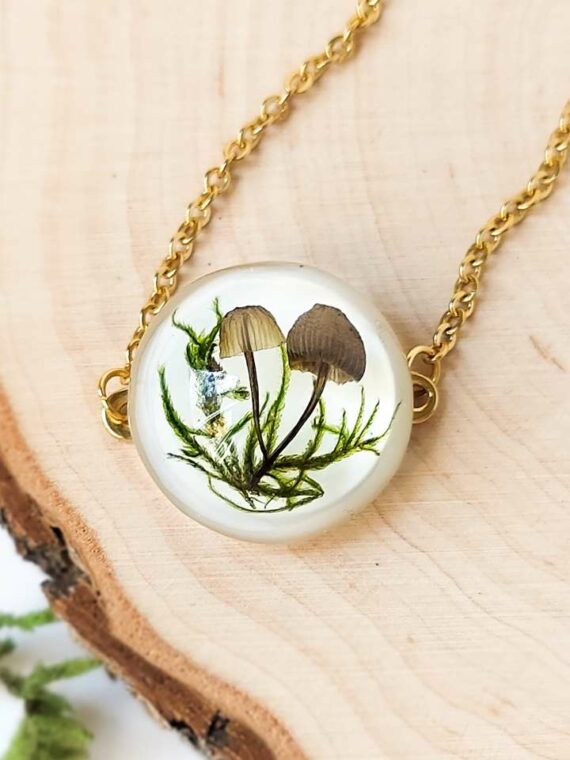 Real Mushroom Terrarium Bracelet with Moss for Nature Lovers