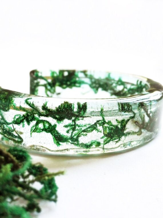 Green cuff bracelet, Moss bracelet, Nature lover bracelet, Bangle cuff bracelet, Birthday gifts for best friend, Chunky bangle bracelet
