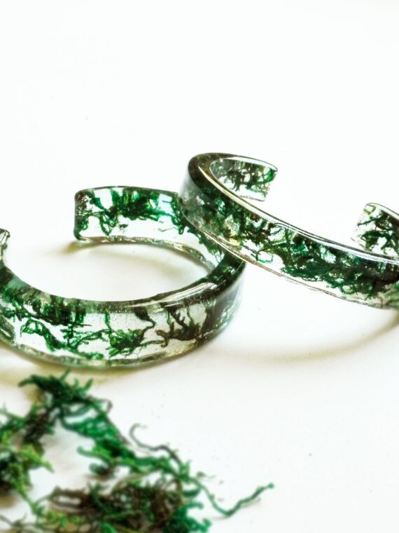 Green cuff bracelet, Moss bracelet, Nature lover bracelet, Bangle cuff bracelet, Birthday gifts for best friend, Chunky bangle bracelet