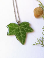 Forest leaf necklace, Real ivy necklace, Green leaf necklace, Forest jewelry, Ivy jewelry, Green resin necklace, Forest necklace Forest gift
