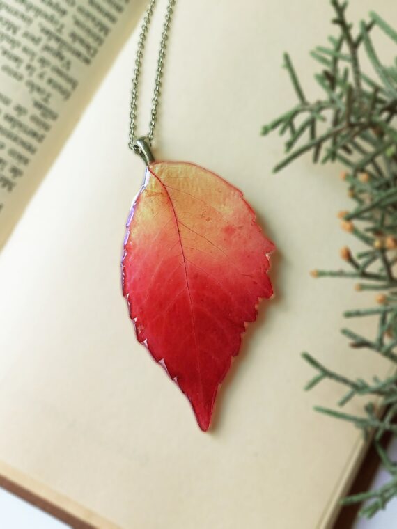 Fall necklace, Dried leaf necklace, Multicolor necklace, Fall leaf jewelry, Red leaf necklace, Autumn leaf necklace, Original gift for women