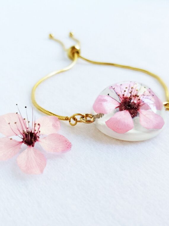 Cherry blossom charm bracelet, Real cherry blossom jewelry, Pink flower bracelet, Pressed flower bracelet, Flower bracelet, Sakura jewelry