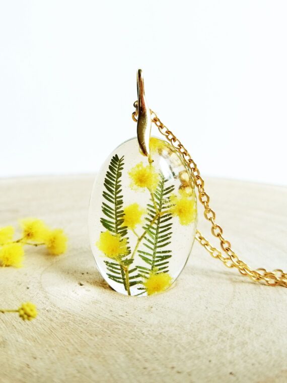 Personalized flower necklace, Dried flower resin necklace, Acacia necklace, Crystal resin jewelry, Bridesmaid necklace gold, Yellow necklace
