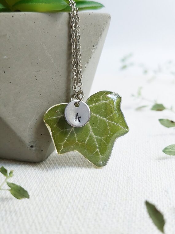 Custom letter necklace, Pressed leaf necklace, Nature pendant necklace, Ivy leaf necklace, Personalized gift for women birthday