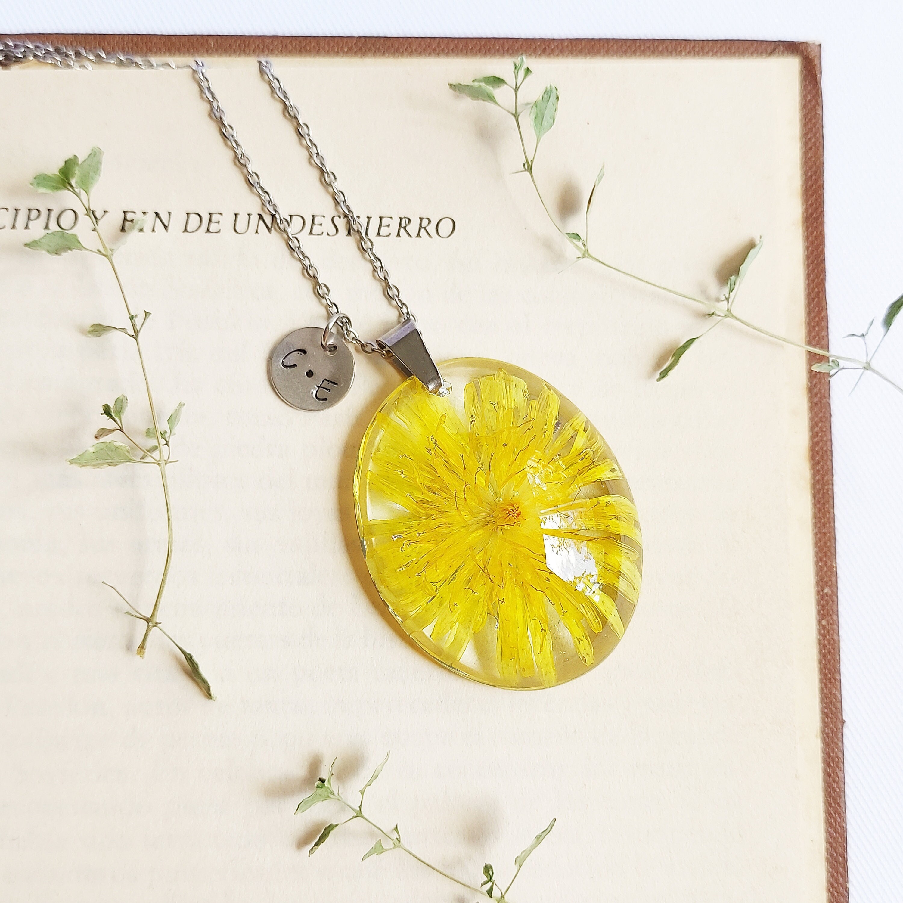 Personalized pressed flower initial necklace, Yellow dandelion resin jewelry, Personalized gift for mom birthday