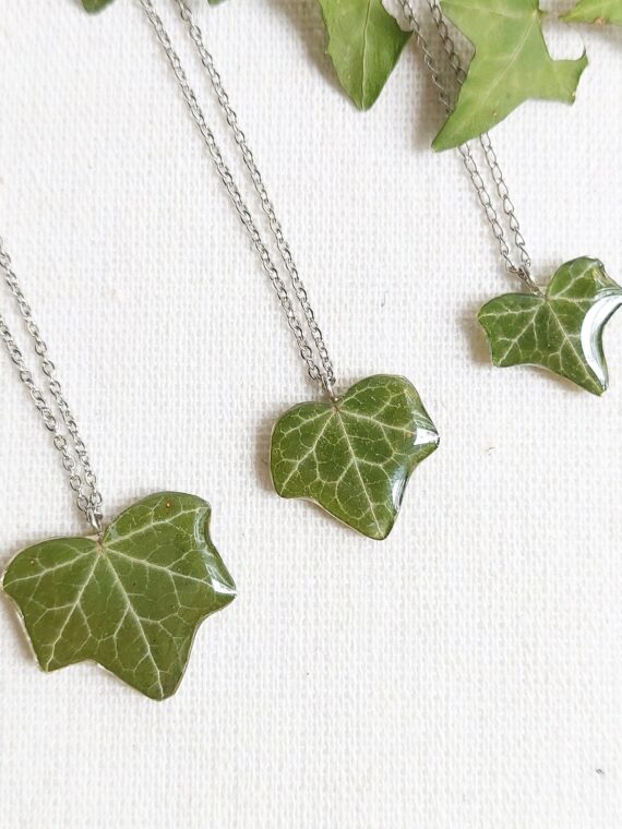 Custom letter necklace, Pressed leaf necklace, Nature pendant necklace, Ivy leaf necklace, Personalized gift for women birthday