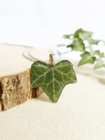 Real leaf necklace, Pressed ivy leaf necklace, Nature resin jewelry, Mountain necklace, Adventure gifts, Wanderlust jewelry, Travel necklace