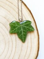 Green leaf necklace, Cottagecore necklace, Dried leaf jewelry, Long leaf necklace, Organic necklace, Green leaf jewelry, Cottagecore gifts