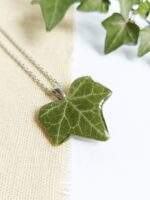 Real leaf necklace, Pressed ivy leaf necklace, Nature resin jewelry, Mountain necklace, Adventure gifts, Wanderlust jewelry, Travel necklace