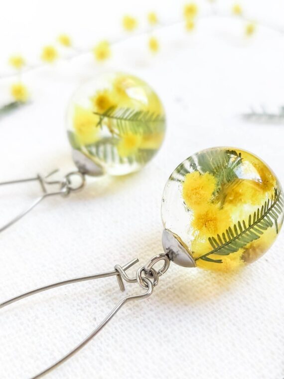 Dangle floral earrings, Yellow flower earrings, Mimosa earrings, Birthday gift for her friend, Floral resin jewelry, Botanical earrings