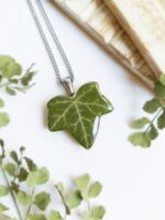 Collar pequeño hoja de hiedra, Collar hoja real en resina, Joyería botánica, Joyería hoja verde delicado, Idea de regalo para aniversario