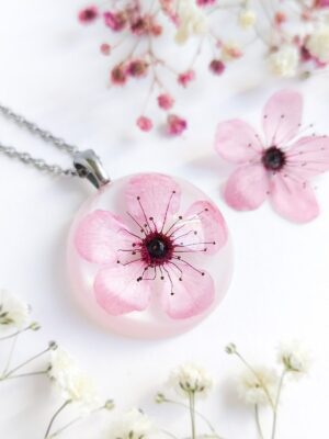 Pressed cherry blossom necklace, Spring Flower necklace, Cute flower necklace, Sakura gifts, Pressed flower necklace, Dainty flower jewelry