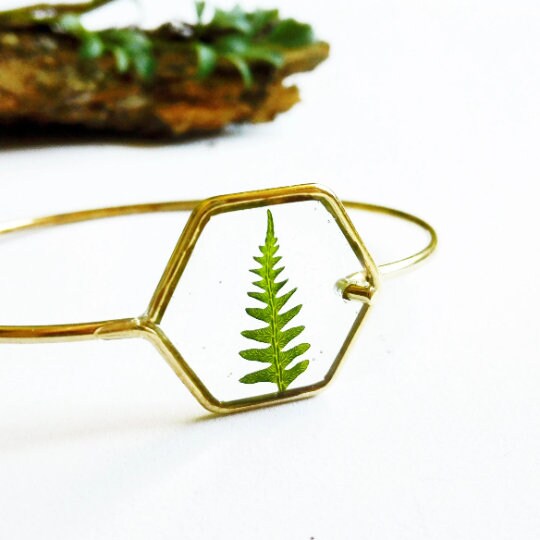 Geometric bracelet, Fern resin bracelet, Hexagon bracelet, Simple gold bracelet, Geometric jewelry, Solid bracelet gold, Unique gift for her