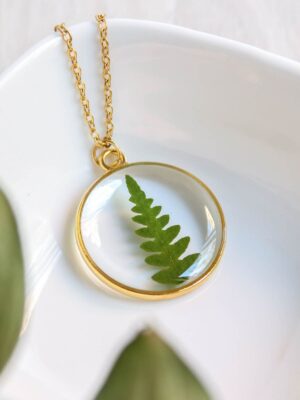 Dainty fern necklace, Pressed plant necklace, Botanical necklace gold, Dainty gold jewelry, Botanical gift for women, Dainty circle necklace