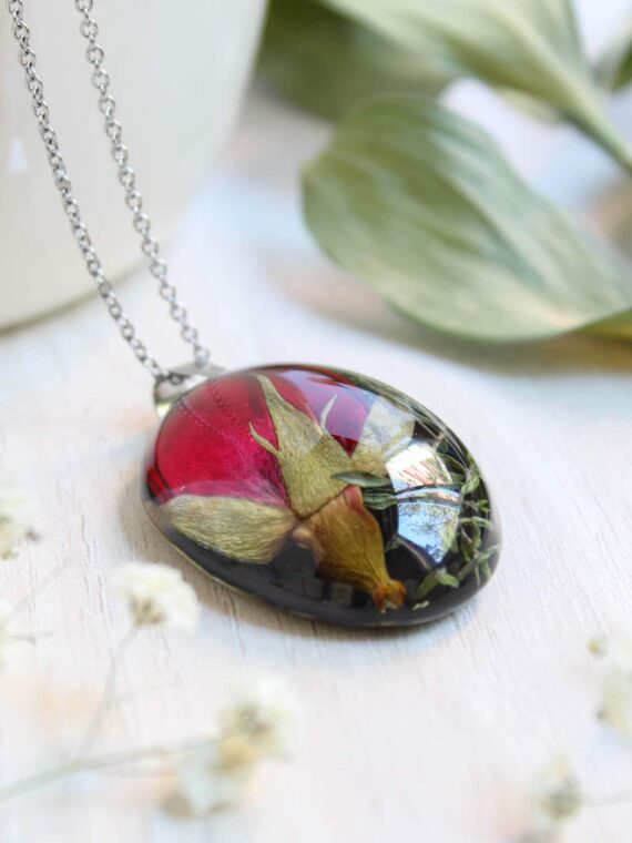 Pressed Rose Flower Necklace in Resin - Rose Lover Gift Idea