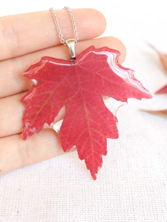 Autumn Leaf On Braided Chain – Tarra Rosenbaum Handmade Jewellery