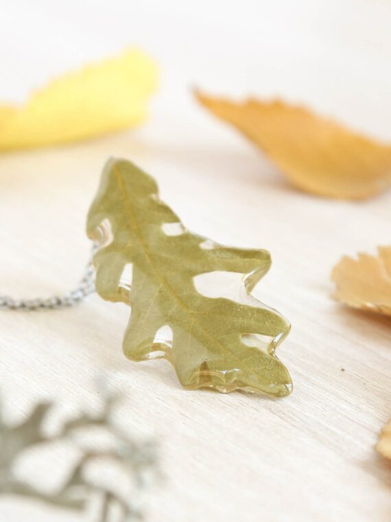 Oak leaf necklace, Pressed leaf necklace, Nature necklace men, Oak jewelry, Woodland necklace, Oak tree jewelry, Nature lover gift idea