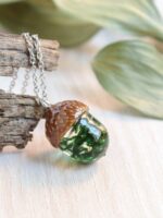 Real acorn necklace from the forest for nature lovers, Botanical resin necklace with green moss, Unique fairy necklace handmade for women