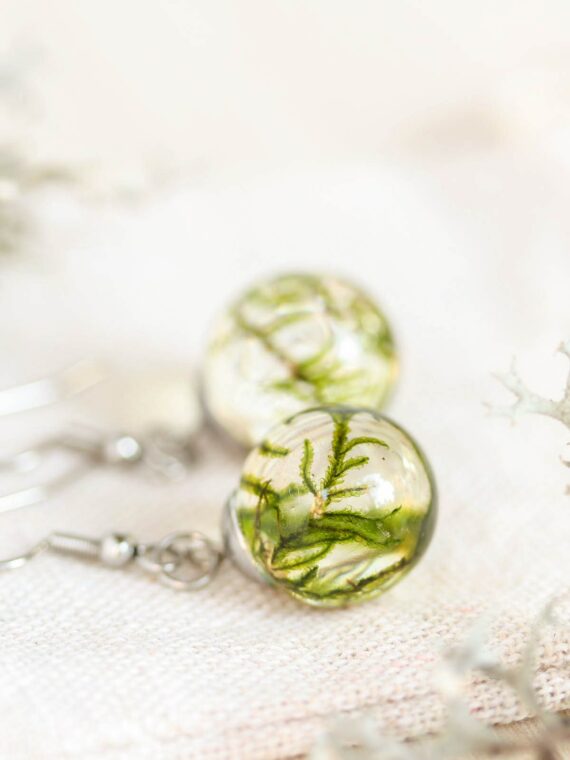 Nature earrings dangle, Real moss earrings, Botanical resin earrings, Nature gift for women, Hypoallergenic stainless steel earrings dangle