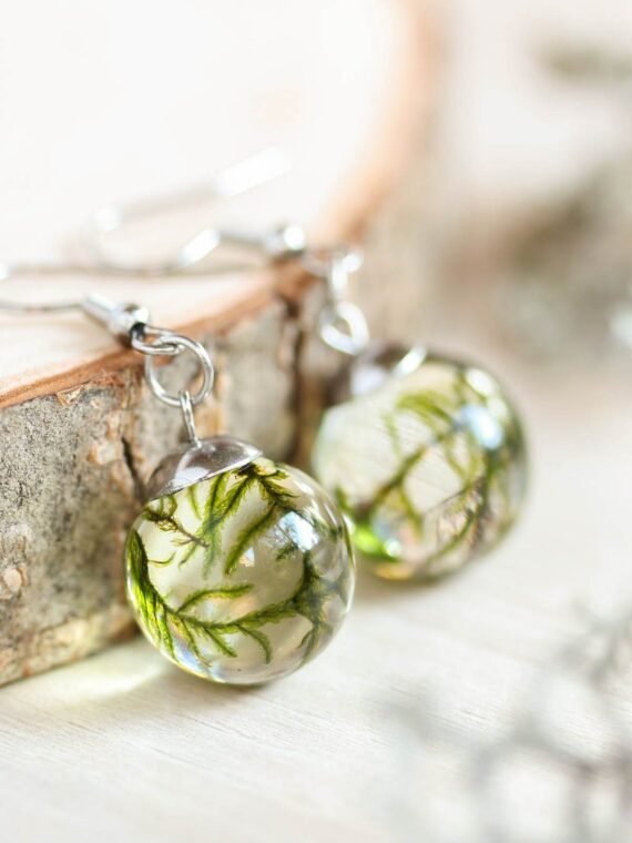 Nature earrings dangle, Real moss earrings, Botanical resin earrings, Nature gift for women, Hypoallergenic stainless steel earrings dangle