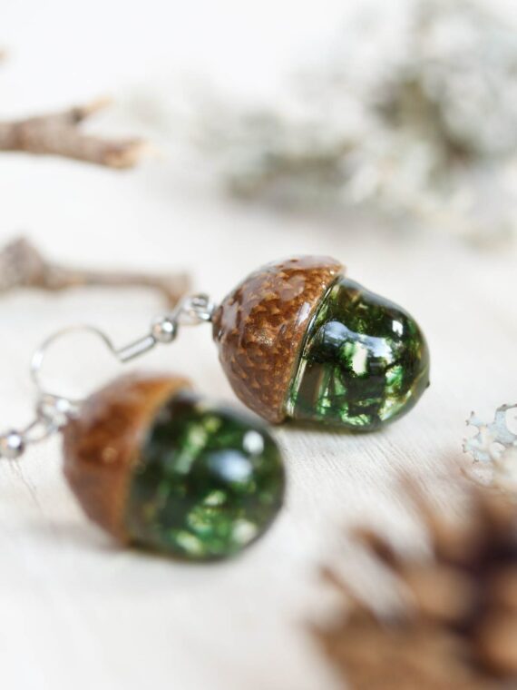 Woodland earrings, Acorn earrings, Green moss earrings, Botanical resin jewelry, Nature lover gift idea, Nickel free earrings hypoallergenic