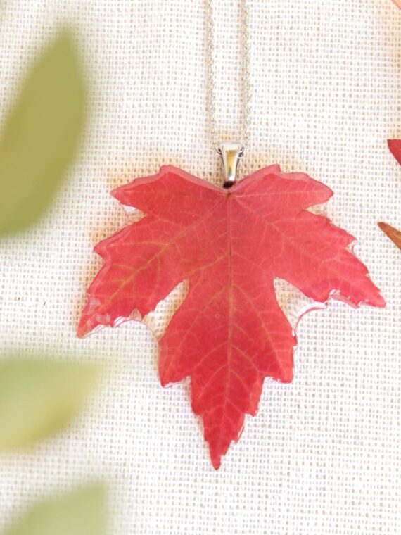 Autumn leaf necklace, Real leaf jewelry, Red leaf necklace, Autumn necklace, Nature jewelry handmade, Fall leaf necklace, for nature lover