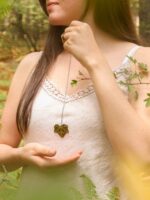 Pressed leaf necklace, Nature necklace, Woodland necklace, Botanical necklace, Boho nature jewelry, Nature inspired gifts, Bohemian pendant