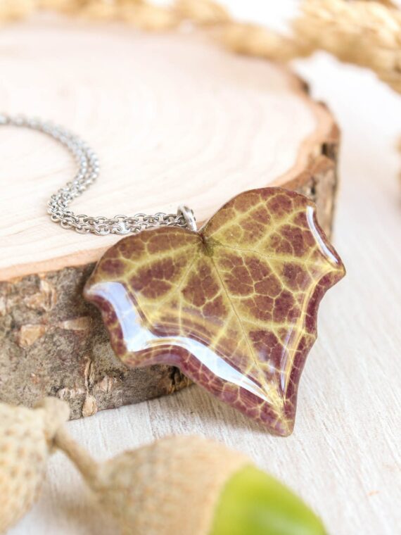 Earthy boho necklace, Leaf necklace, Dried leaf necklace, Earthy gifts, Woodland necklace, Earthy necklace, Organic necklace, Earthy jewelry