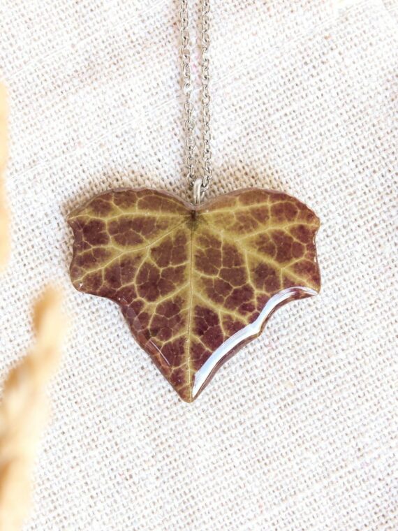 Earthy boho necklace, Leaf necklace, Dried leaf necklace, Earthy gifts, Woodland necklace, Earthy necklace, Organic necklace, Earthy jewelry