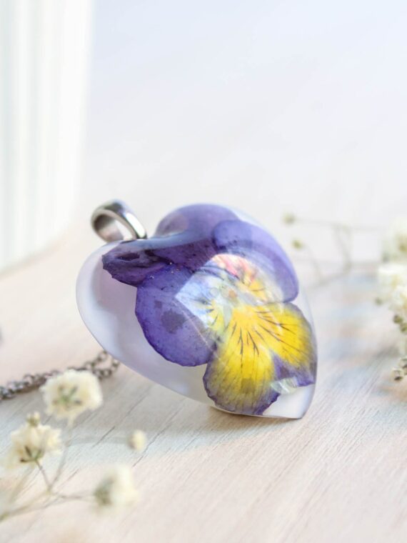 Real pansy necklace, Pansy flower necklace, Pressed flower jewelry, Heart flower necklace, Viola necklace, Bridesmaid gift, Pansy jewelry