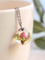 Tiny Flower Charm Necklace in Resin – Cute Jewelry