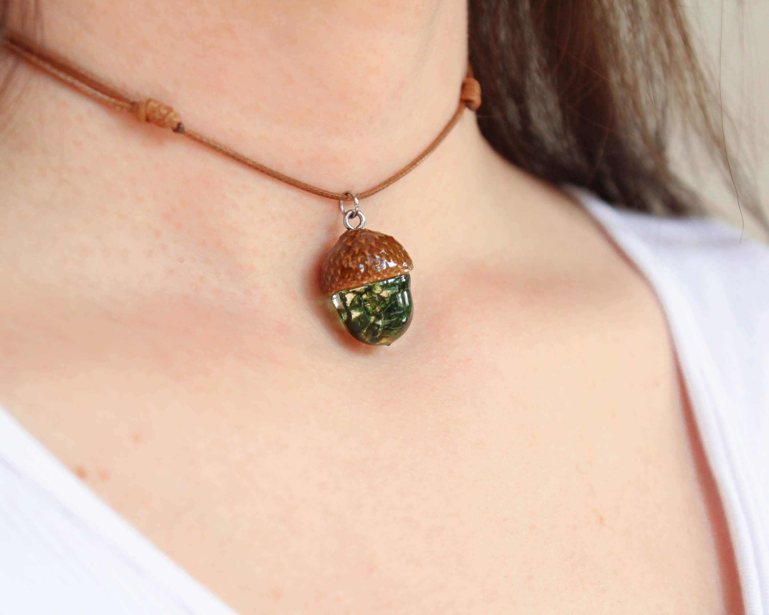 Acorn Marble Necklace DIY Jewelry Tutorial | Acorn crafts, Nature crafts, Acorn  necklace