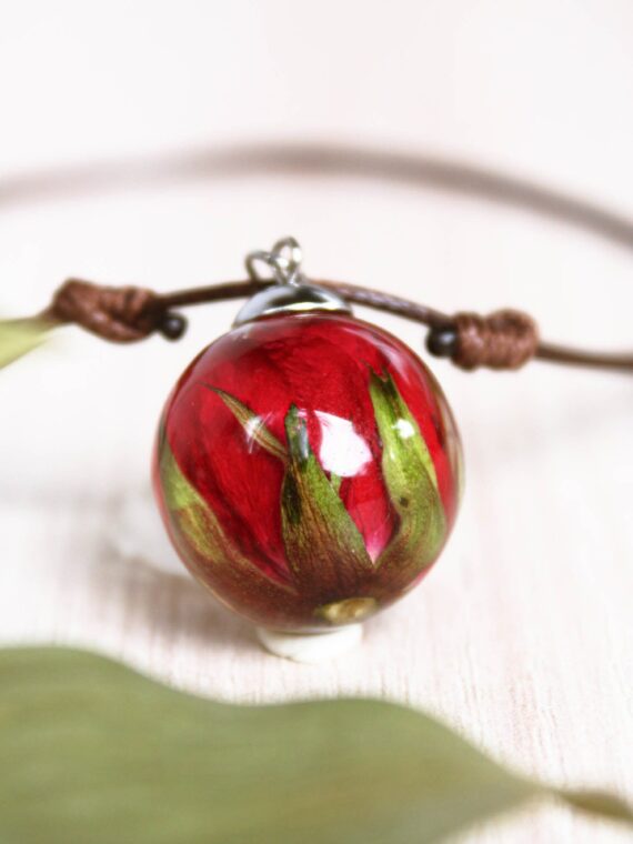 Adjustable Choker Necklace with Red Rose Flower Pendant