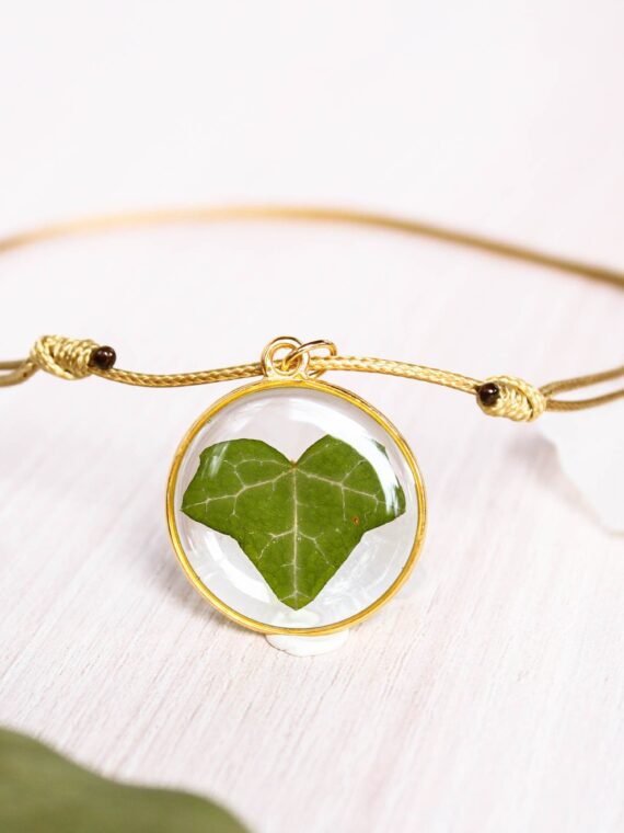 Pressed Ivy Leaf Choker Necklace - Nature Inspired Jewelry