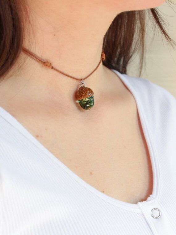 Nature Choker Necklace with Real Acorn and Green Moss