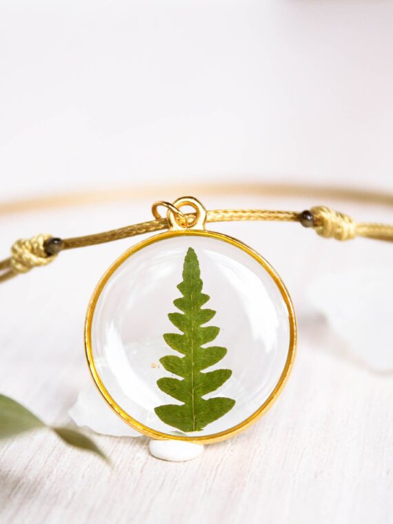 Circle PendaChoker Necklace with Pressed Fernnt