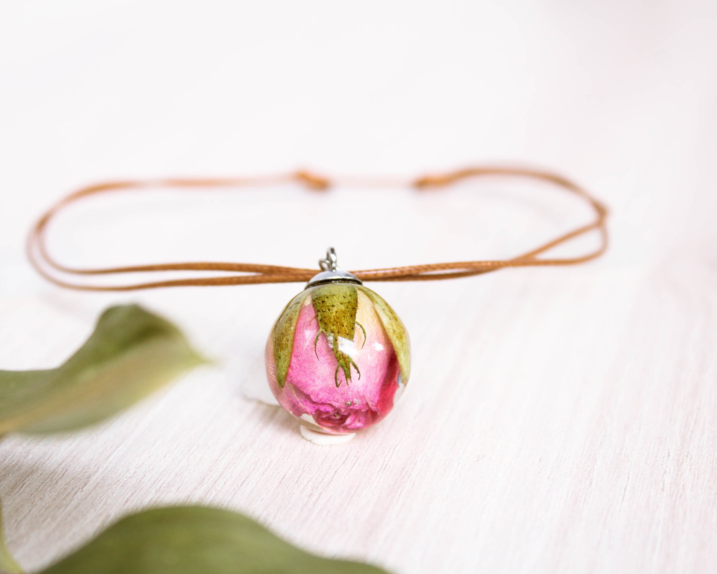 Real Rose Pendant In Choker – Pink Flower Jewelry