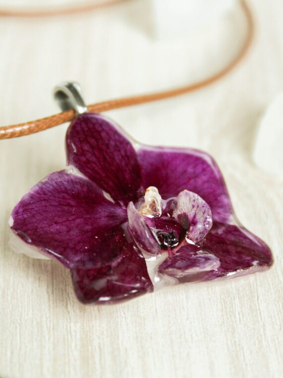 Orchid Necklace Choker – Pressed Flower Pendant