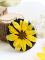 Pressed sunflower necklace, Yellow flower necklace, Large flower necklace, Gift for women, Big pendant necklace, Flower statement necklace