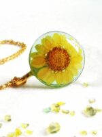Sunflower necklace, Pressed flower necklace, Botanical necklace, Sunflower gifts for women, Yellow flower necklace, Sunflower jewelry