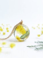 Nature inspired necklace with real flower, Eco friendly jewelry, Wild flower pendant necklace, Real leaf necklace, Gift for flower lover