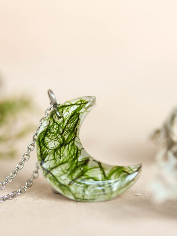Half Moon Necklace with Real Plant in Resin – Nature Jewelry